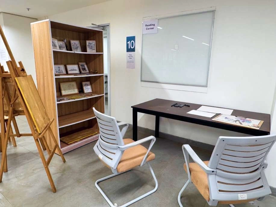 Reading and drawing corner for exhibition visitors