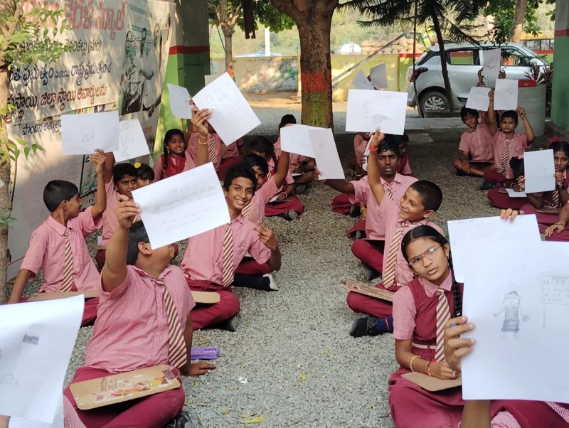 Children sharing drawings during Arjun’s field inquiry